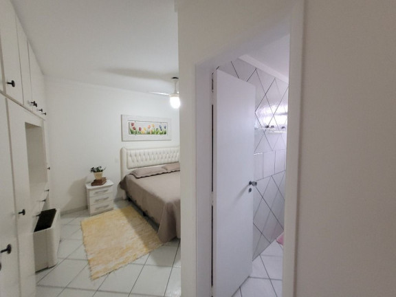 Imagem Apartamento com 3 Quartos à Venda, 121 m² em Pitangueiras - Guarujá