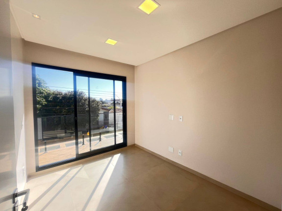 Imagem Sobrado com 3 Quartos à Venda, 153 m² em Pioneiros Catarinense - Cascavel