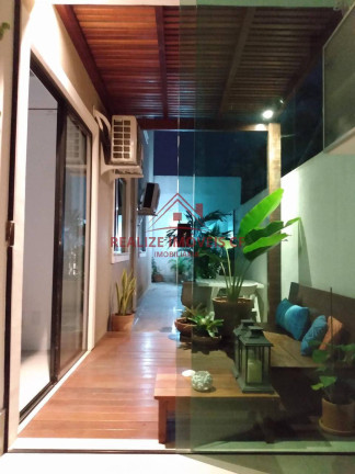 Imagem Apartamento com 2 Quartos à Venda, 80 m² em Palmeiras - Cabo Frio Imagem Apartamento com 2 Quartos à Venda, 80 m² em Palmeiras - Cabo Frio