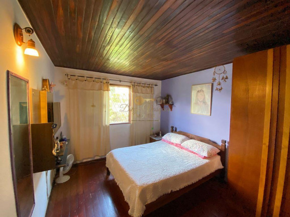 Imagem Casa com 3 Quartos à Venda, 139 m² em Granja Guarani - Teresópolis