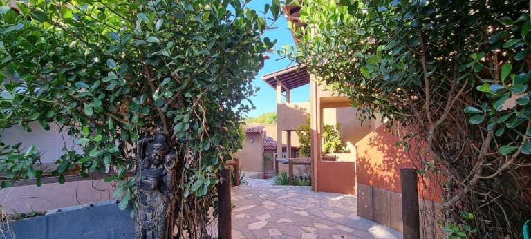 Imagem Imóvel com 8 Quartos à Venda, 700 m² em Praia Do Rosa - Imbituba Imagem Imóvel com 8 Quartos à Venda, 700 m² em Praia Do Rosa - Imbituba