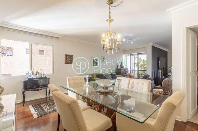 Apartamento com 3 Quartos à Venda, 137 m² em Moema Pássaros - São Paulo