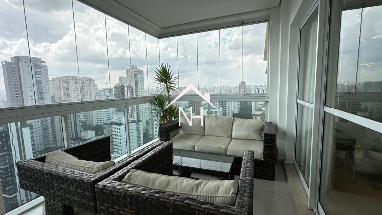 Imagem Imóvel com 3 Quartos à Venda, 370 m² em Campo Belo - São Paulo