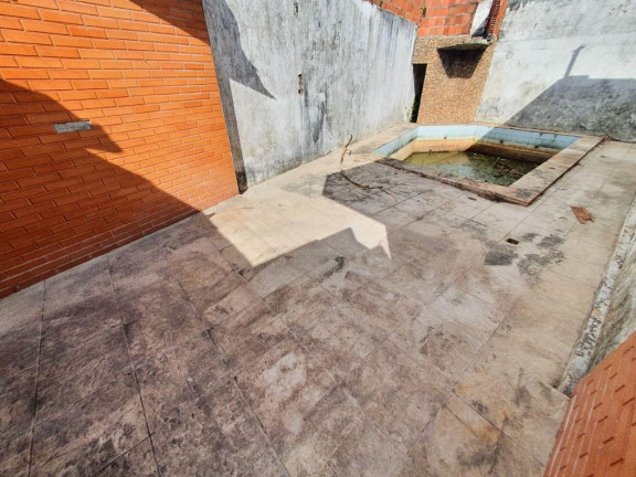 Imagem Casa com 3 Quartos à Venda, 181 m² em Vicente Pinzon - Fortaleza