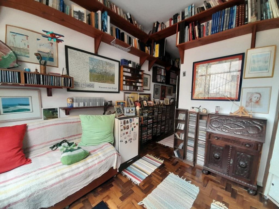 Imagem Kitnet com 1 Quarto à Venda, 15 m² em Taumaturgo - Teresópolis Imagem Kitnet com 1 Quarto à Venda, 15 m² em Taumaturgo - Teresópolis