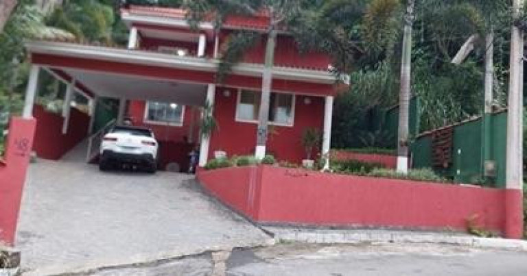 Casa de Condomínio com 3 Quartos à Venda, 300 m² em Campo Grande - Rio De Janeiro