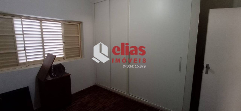 Imagem Casa com 3 Quartos à Venda, 308 m² em Vila Souto - Bauru Imagem Casa com 3 Quartos à Venda, 308 m² em Vila Souto - Bauru