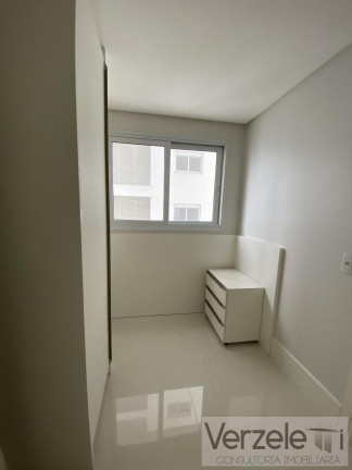 Imagem Apartamento com 4 Quartos à Venda, 237 m² em Barra Sul - Balneário Camboriú Imagem Apartamento com 4 Quartos à Venda, 237 m² em Barra Sul - Balneário Camboriú