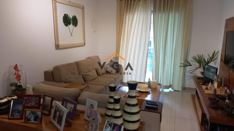 Imagem Casa com 3 Quartos à Venda, 190 m² em Cidade Patriarca - São Paulo