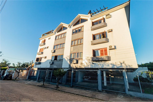 Imóvel com 3 Quartos à Venda,  em Jardim Itu - Porto Alegre