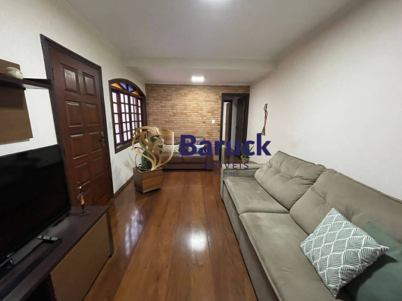 Casa com 3 Quartos à Venda, 222 m² em Vila Liviero - São Paulo