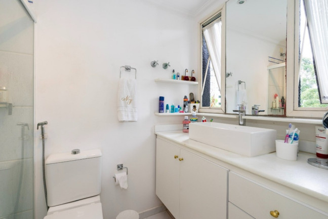 Imagem Imóvel com 3 Quartos à Venda, 185 m² em Vila Suzana - São Paulo Imagem Imóvel com 3 Quartos à Venda, 185 m² em Vila Suzana - São Paulo