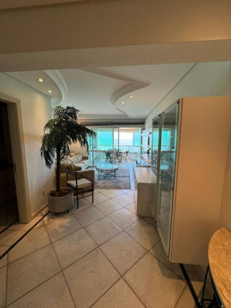 Imagem Apartamento com 3 Quartos à Venda, 195 m² em Centro - Balneário Camboriú Imagem Apartamento com 3 Quartos à Venda, 195 m² em Centro - Balneário Camboriú