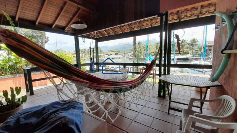 Imagem Casa com 5 Quartos à Venda, 1.041 m² em Porto Bracuhy - Angra Dos Reis