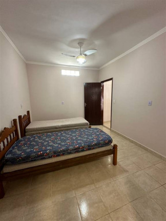 Imagem Casa com 2 Quartos à Venda, 130 m² em Maracanã - Praia Grande Imagem Casa com 2 Quartos à Venda, 130 m² em Maracanã - Praia Grande