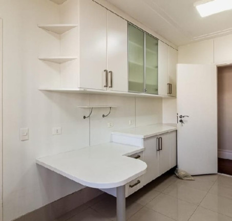 Imagem Imóvel com 3 Quartos à Venda, 230 m² em Moema - São Paulo Imagem Imóvel com 3 Quartos à Venda, 230 m² em Moema - São Paulo