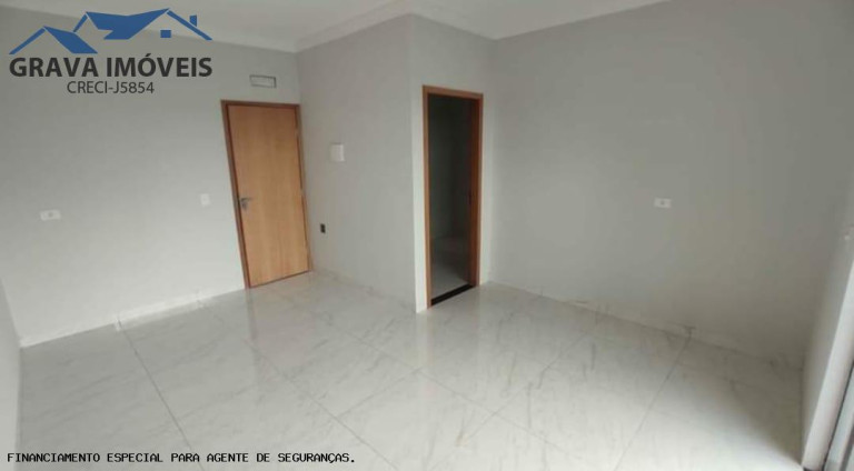 Imagem Imóvel com 3 Quartos à Venda, 67 m² em Universal