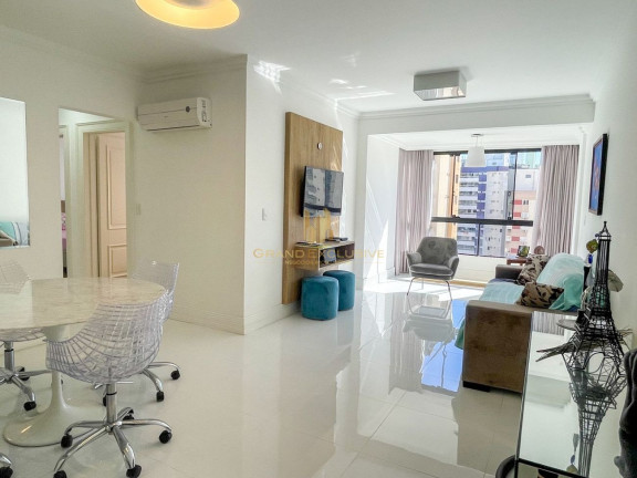 Imagem Apartamento com 3 Quartos à Venda, 116 m² em Centro - Balneário Camboriú Imagem Apartamento com 3 Quartos à Venda, 116 m² em Centro - Balneário Camboriú