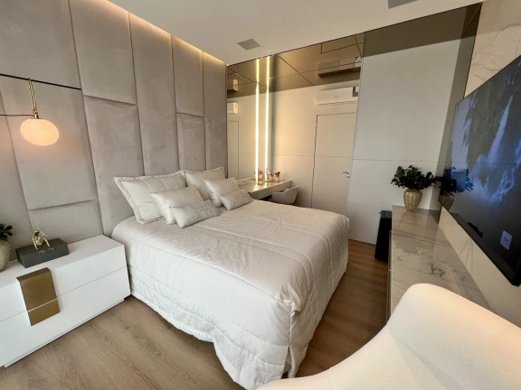 Imagem Apartamento com 4 Quartos à Venda, 313 m² em Centro - Balneário Camboriú Imagem Apartamento com 4 Quartos à Venda, 313 m² em Centro - Balneário Camboriú