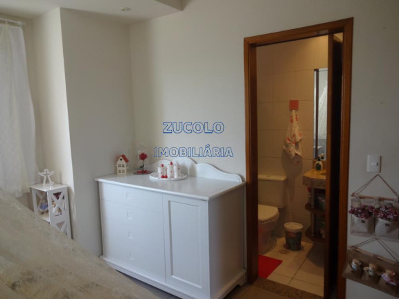 Imagem Apartamento com 3 Quartos à Venda, 135 m² Imagem Apartamento com 3 Quartos à Venda, 135 m²