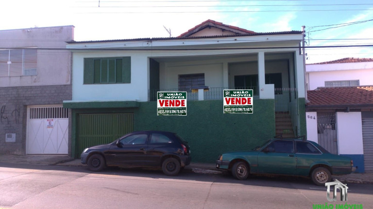 Casa com 4 Quartos à Venda, 210 m² em Jardim São Cristóvão - Bragança Paulista