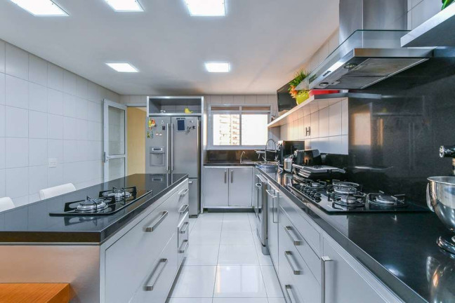 Imagem Apartamento com 4 Quartos à Venda, 401 m² em Vila Suzana - São Paulo
