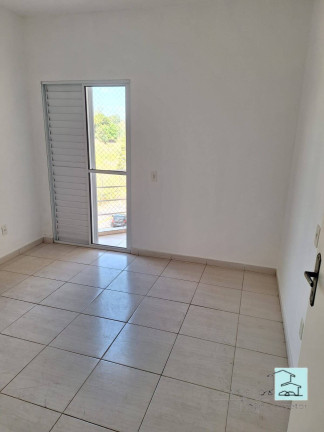 Imagem Apartamento com 2 Quartos à Venda, 64 m² em Vila Pasti - Louveira