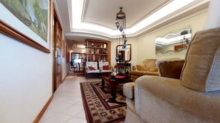 Imagem Apartamento com 3 Quartos à Venda, 220 m² em Centro - Balneário Camboriú