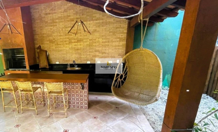 Imagem Casa com 4 Quartos à Venda, 350 m² em Maresias - São Sebastião Imagem Casa com 4 Quartos à Venda, 350 m² em Maresias - São Sebastião