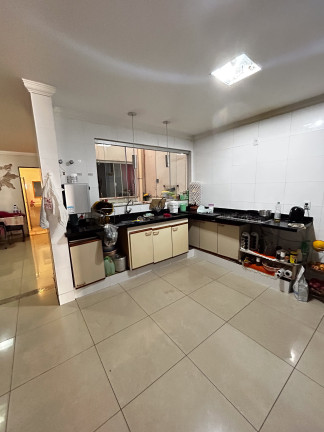 Imagem Casa com 4 Quartos à Venda, 200 m² em Núcleo Bandeirante - Brasília