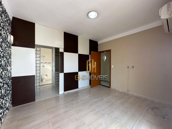 Imagem Sobrado com 3 Quartos para Alugar, 250 m² em Jardins Madri - Goiânia