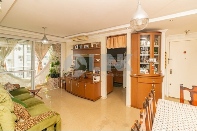 Apartamento com 2 Quartos à Venda, 84 m² em Passo Da Areia - Porto Alegre