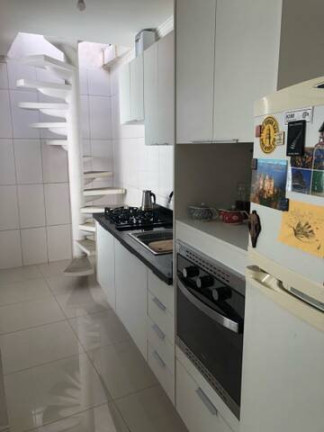 Apartamento com 2 Quartos à Venda,  em Vila Pires - Santo André