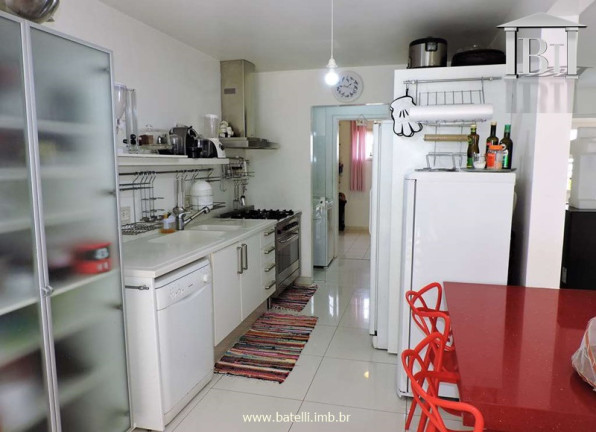 Imagem Casa de Condomínio com 3 Quartos à Venda, 211 m² em Granja Viana - Cotia Imagem Casa de Condomínio com 3 Quartos à Venda, 211 m² em Granja Viana - Cotia