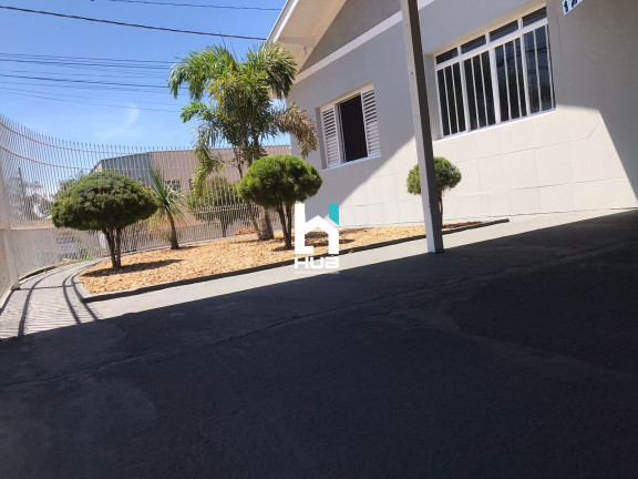 Imagem Casa com 3 Quartos à Venda, 160 m² Imagem Casa com 3 Quartos à Venda, 160 m²