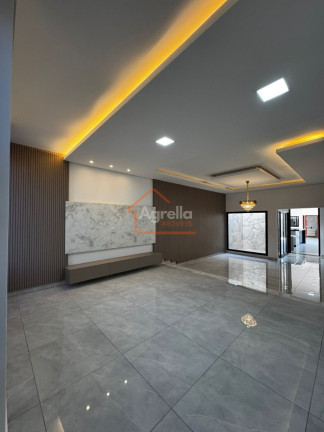 Imagem Imóvel com 3 Quartos à Venda, 332 m² em Condomínio Residencial Palm Park - Estiva Gerbi Imagem Imóvel com 3 Quartos à Venda, 332 m² em Condomínio Residencial Palm Park - Estiva Gerbi