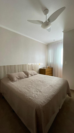 Imagem Apartamento com 3 Quartos à Venda, 180 m²