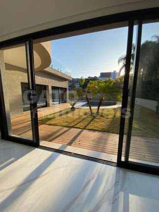 Imagem Casa com 5 Quartos à Venda, 750 m² em Tamboré - Santana De Parnaíba Imagem Casa com 5 Quartos à Venda, 750 m² em Tamboré - Santana De Parnaíba