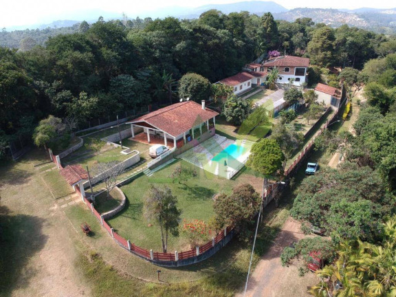 Chácara com 3 Quartos à Venda, 2.170 m² em Portão - Atibaia