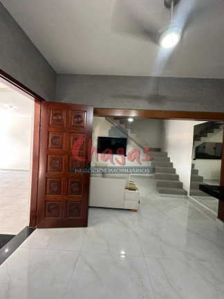 Imagem Sobrado com 3 Quartos à Venda, 160 m² em Morro Do Algodão - Caraguatatuba