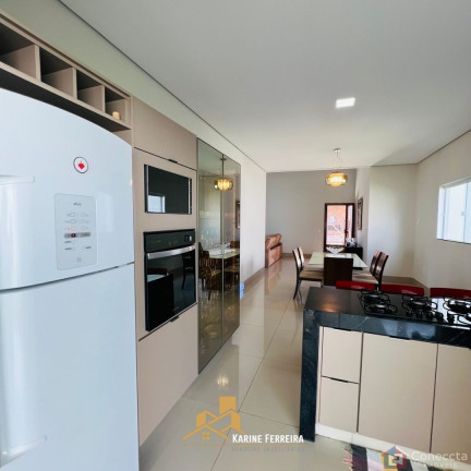 Imagem Casa com 3 Quartos à Venda, 190 m² em Caiçaras - Patos De Minas Imagem Casa com 3 Quartos à Venda, 190 m² em Caiçaras - Patos De Minas