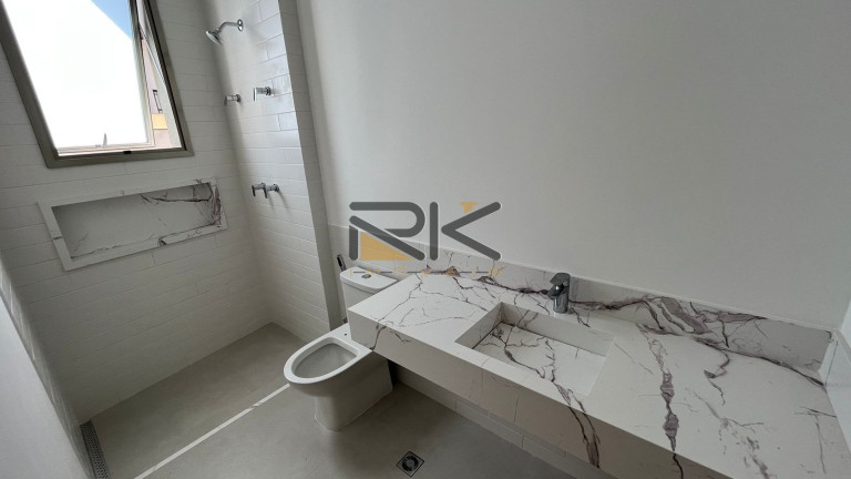 Imagem Apartamento com 3 Quartos à Venda, 160 m² em Praia Grande - Ubatuba Imagem Apartamento com 3 Quartos à Venda, 160 m² em Praia Grande - Ubatuba