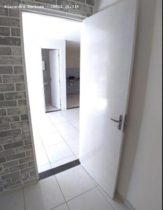 Imagem Apartamento com 2 Quartos para Alugar, em Candeias - Jaboatão Dos Guararapes Imagem Apartamento com 2 Quartos para Alugar, em Candeias - Jaboatão Dos Guararapes
