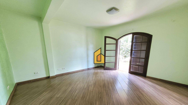 Imagem Sobrado com 2 Quartos para Alugar, 267 m² em Estação - Araucária Imagem Sobrado com 2 Quartos para Alugar, 267 m² em Estação - Araucária