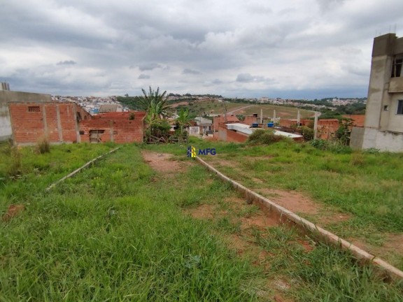 Imagem Terreno à Venda, 180 m² em Parque São Bento - Sorocaba Imagem Terreno à Venda, 180 m² em Parque São Bento - Sorocaba