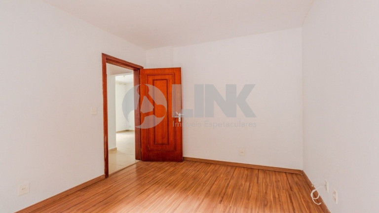 Imagem Apartamento com 2 Quartos à Venda, 76 m² em Menino Deus - Porto Alegre Imagem Apartamento com 2 Quartos à Venda, 76 m² em Menino Deus - Porto Alegre