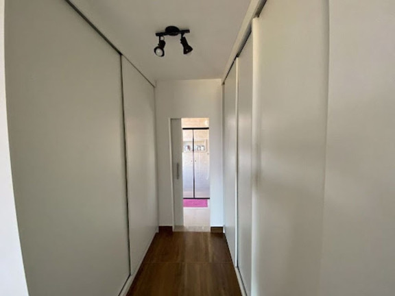 Imagem Casa com 4 Quartos à Venda, 350 m² em Jardim Estância Brasil - Atibaia