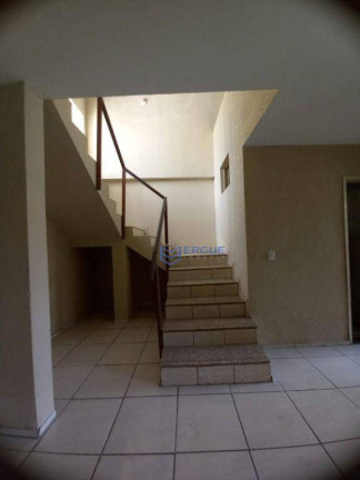 Imagem Casa com 4 Quartos à Venda, 180 m² em Maraponga - Fortaleza Imagem Casa com 4 Quartos à Venda, 180 m² em Maraponga - Fortaleza