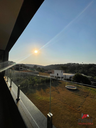 Imagem Casa de Condomínio com 4 Quartos à Venda, 420 m² em Condomínio Champagne - Lagoa Santa Imagem Casa de Condomínio com 4 Quartos à Venda, 420 m² em Condomínio Champagne - Lagoa Santa