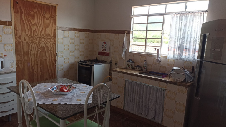 Imagem Casa com 3 Quartos à Venda, 120 m² em Centro - Paraibuna Imagem Casa com 3 Quartos à Venda, 120 m² em Centro - Paraibuna
